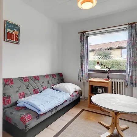 Holiday home 3 Bedroom Pet Friendly In *